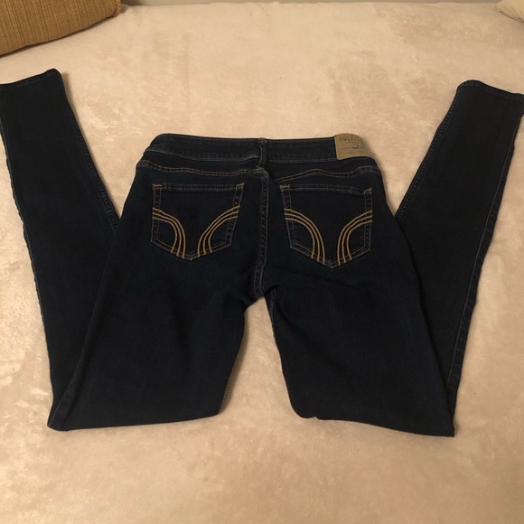 Hollister Low-Rise Jeans, Size 26 - Picture 3 of 4